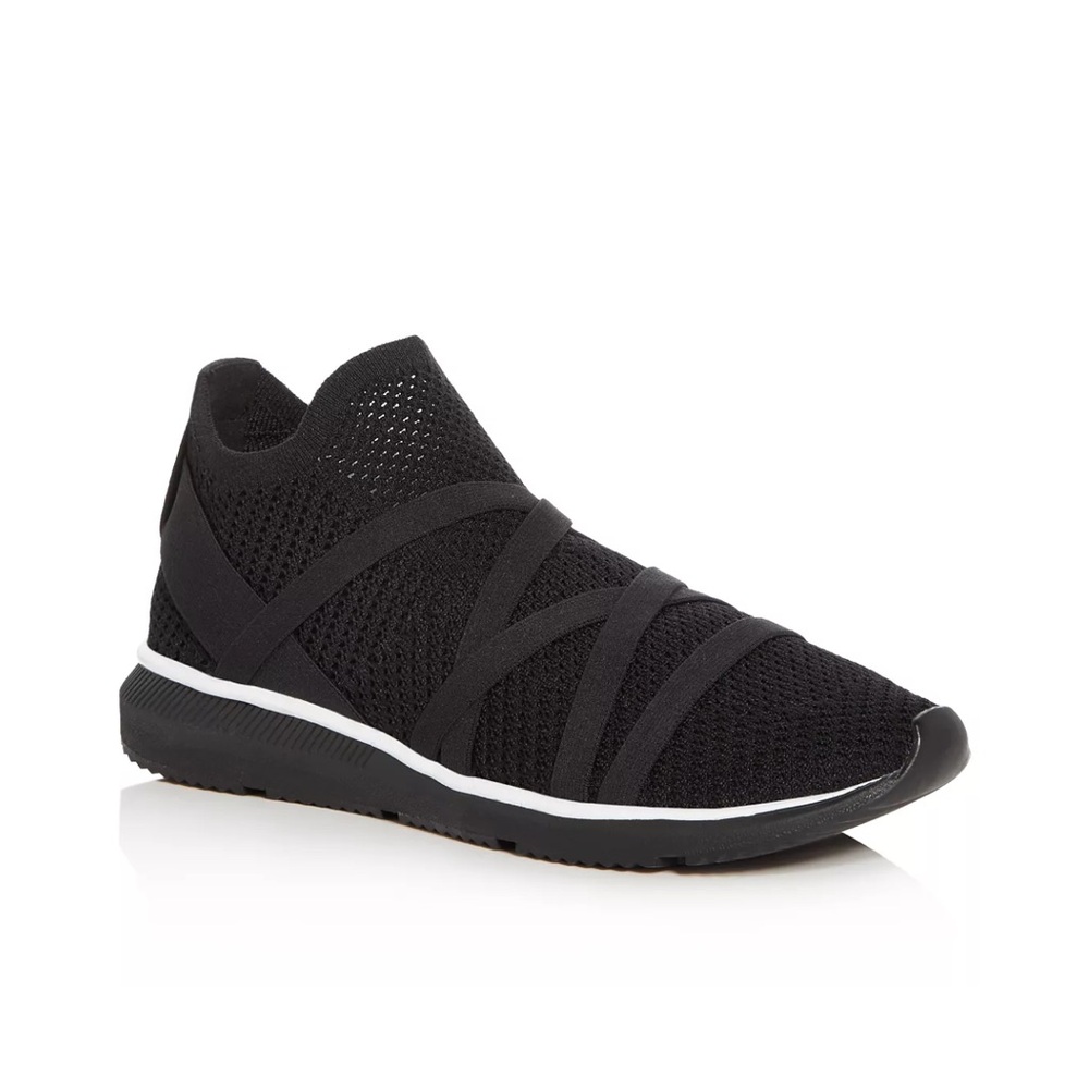 Eileen Fisher “Xanady” sustainable mesh sneaker - Size 7.5 - Brand new